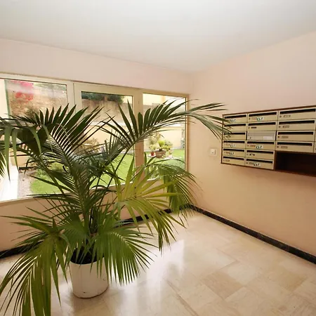 Piranese - Giotto - Agreable Et Spacieux 2p Climatise Plein Centre Avec Grande Terrasse Mae-9851 Appartement
